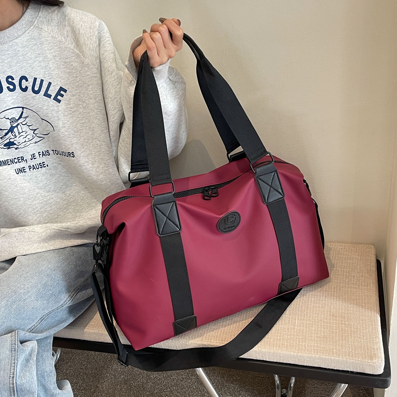 Wine red
